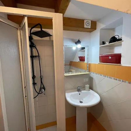 Casa Emanuele Apartment *